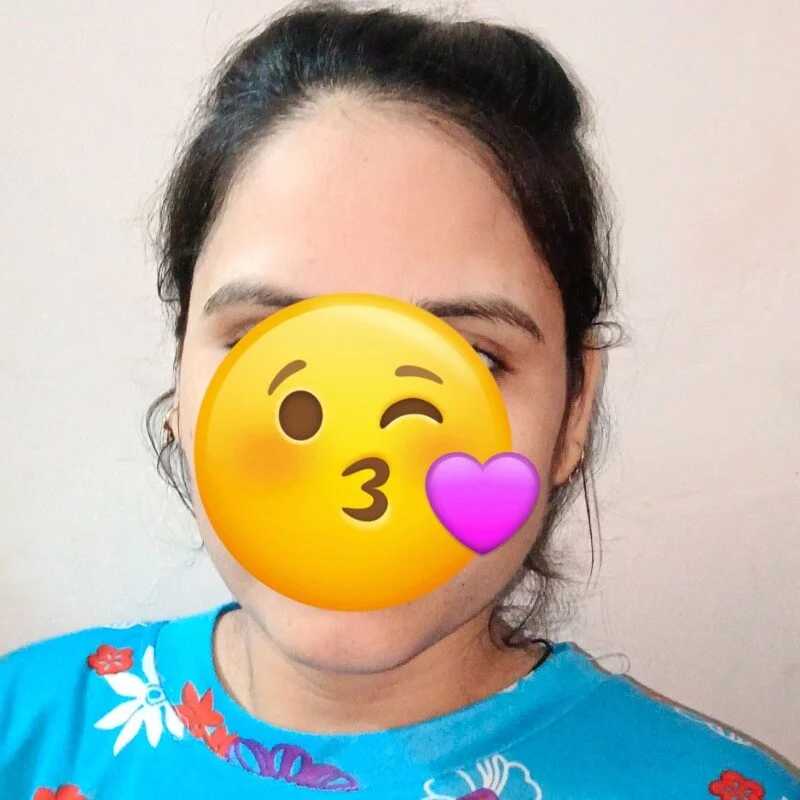 SeemlyPose — FansOnlyX creator profile