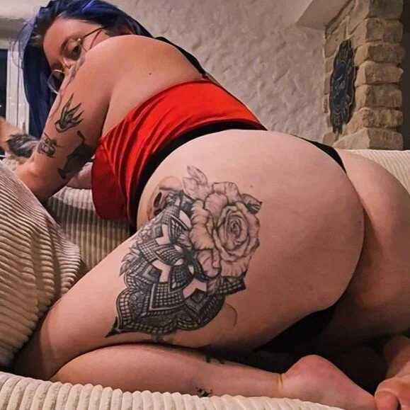 Inkedgirlxx — FansOnlyX creator profile