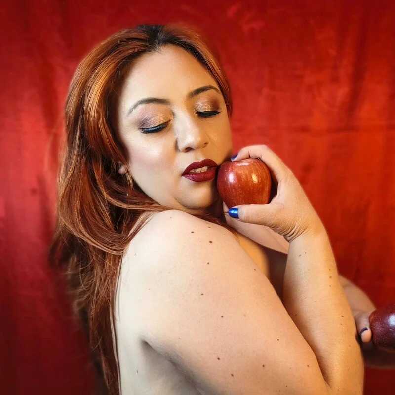 Victoria_Adamns — FansOnlyX creator profile