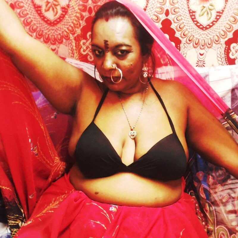 indiansaffron69 — FansOnlyX creator profile