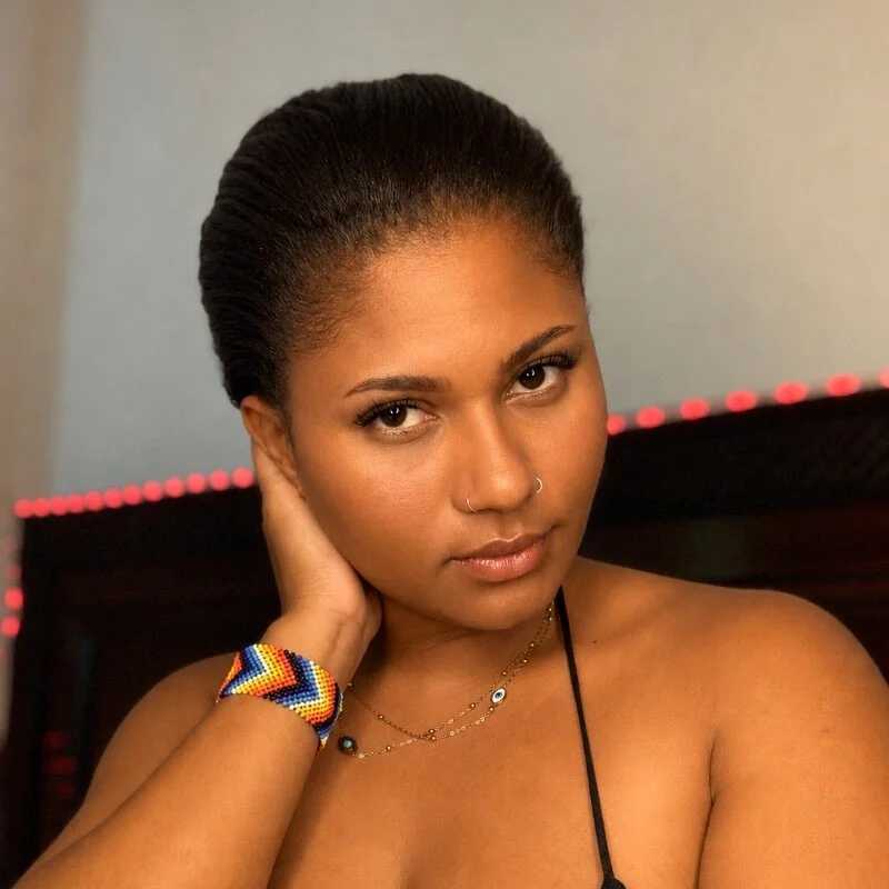 madelltheebony — FansOnlyX creator profile