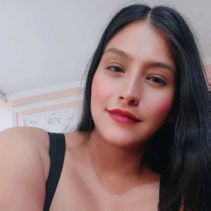 leily_asss — FansOnlyX creator profile