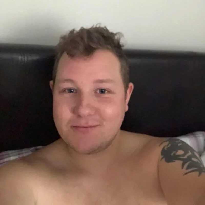 ukguy88 — FansOnlyX creator profile