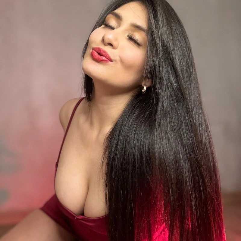saritass_ — FansOnlyX creator profile