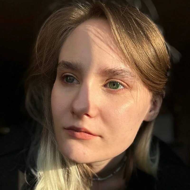 ixsi — FansOnlyX creator profile
