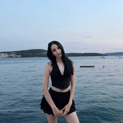 Mila_Mooon — FansOnlyX creator profile