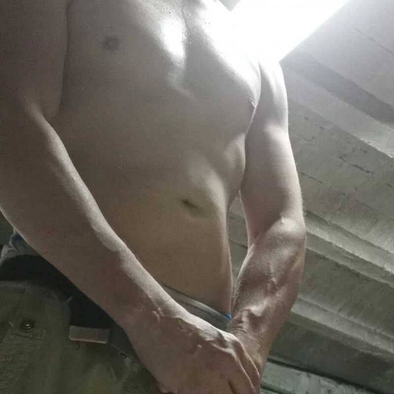 HOTMENVERYHOT — FansOnlyX creator profile