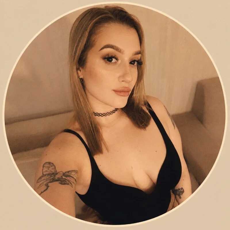 Angel_Ivory — FansOnlyX creator profile