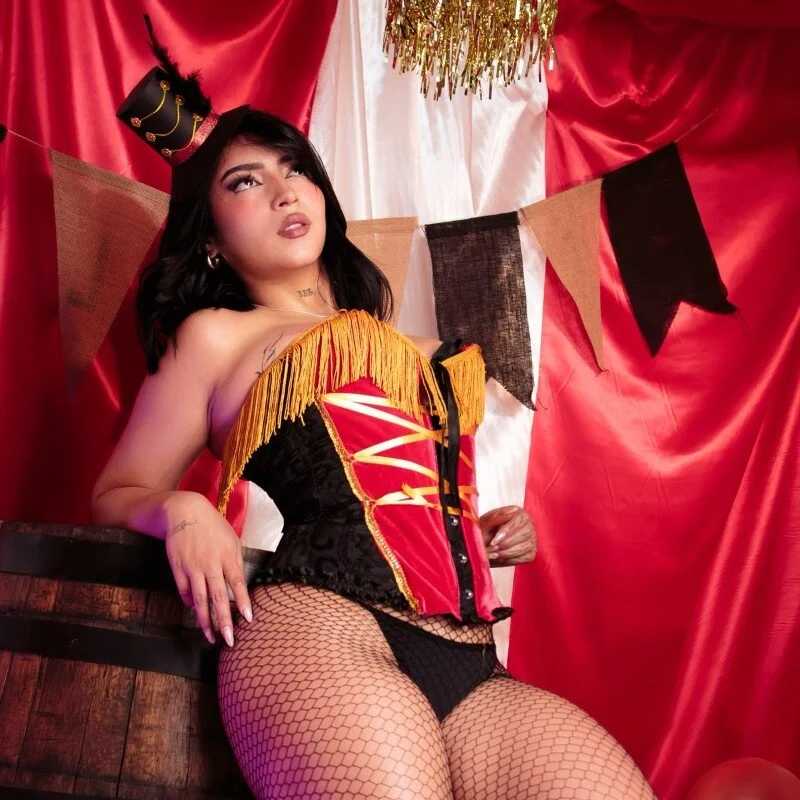 Nicolegh_ — FansOnlyX creator profile