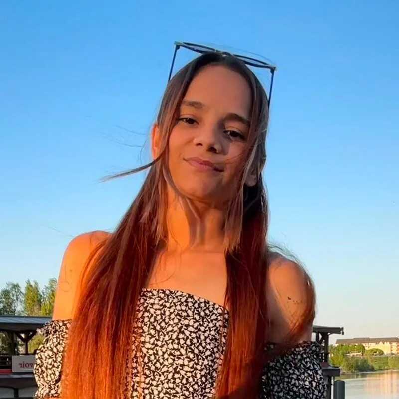 Mallynna — FansOnlyX creator profile