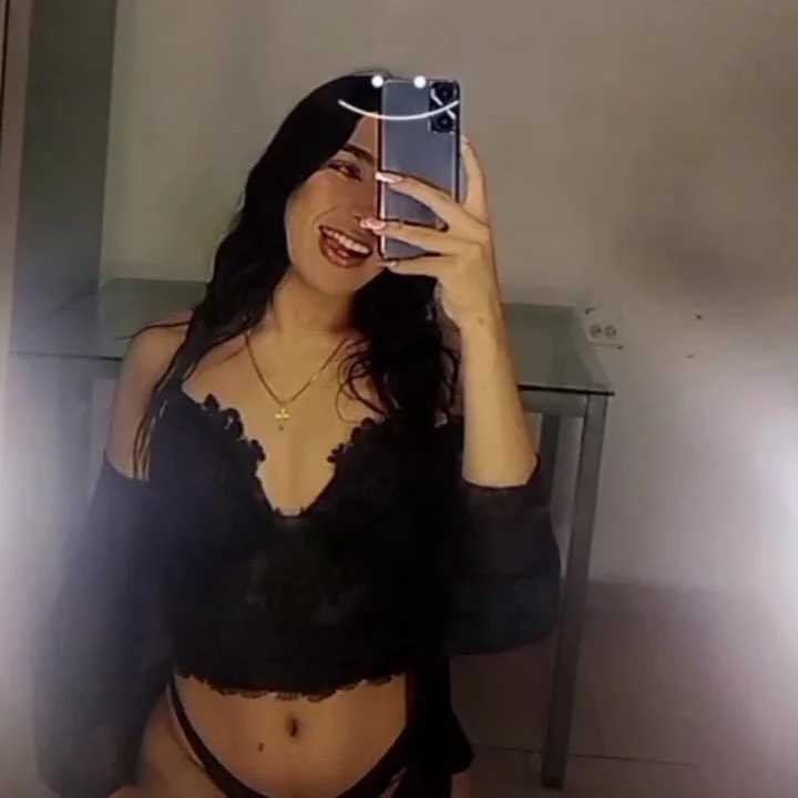Isabella_TransGirl — FansOnlyX creator profile