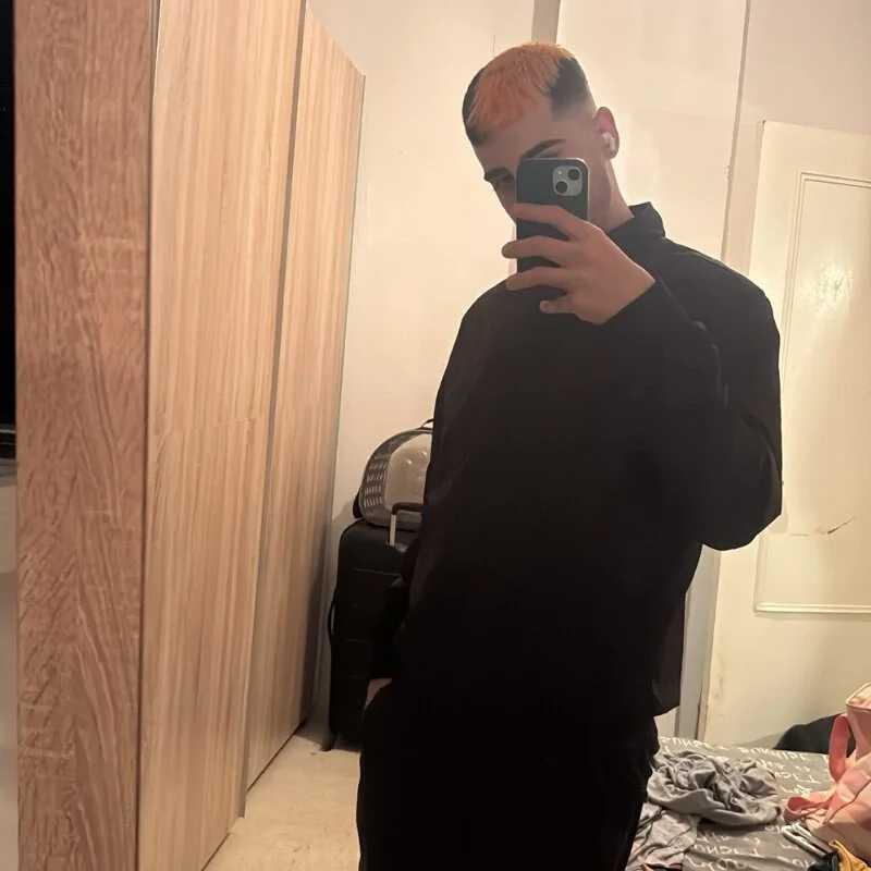 DarkBabyBoy — FansOnlyX creator profile