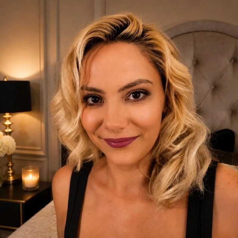Rissa_Bell — FansOnlyX creator profile