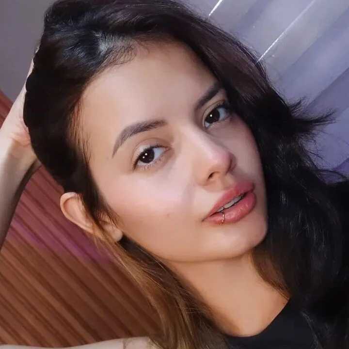 Abby_Saenz01 — FansOnlyX creator profile