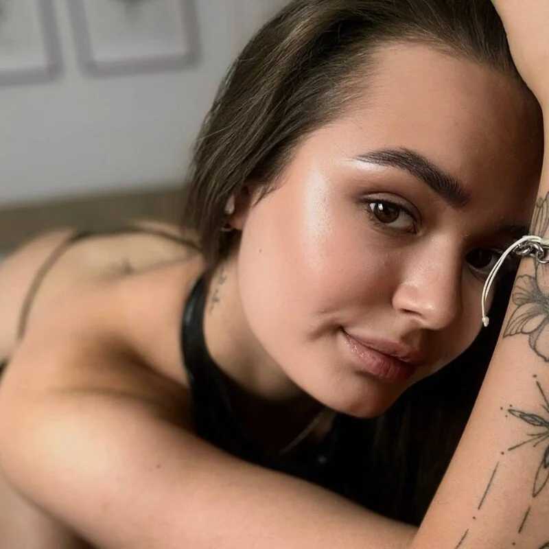 EvaRaider — FansOnlyX creator profile