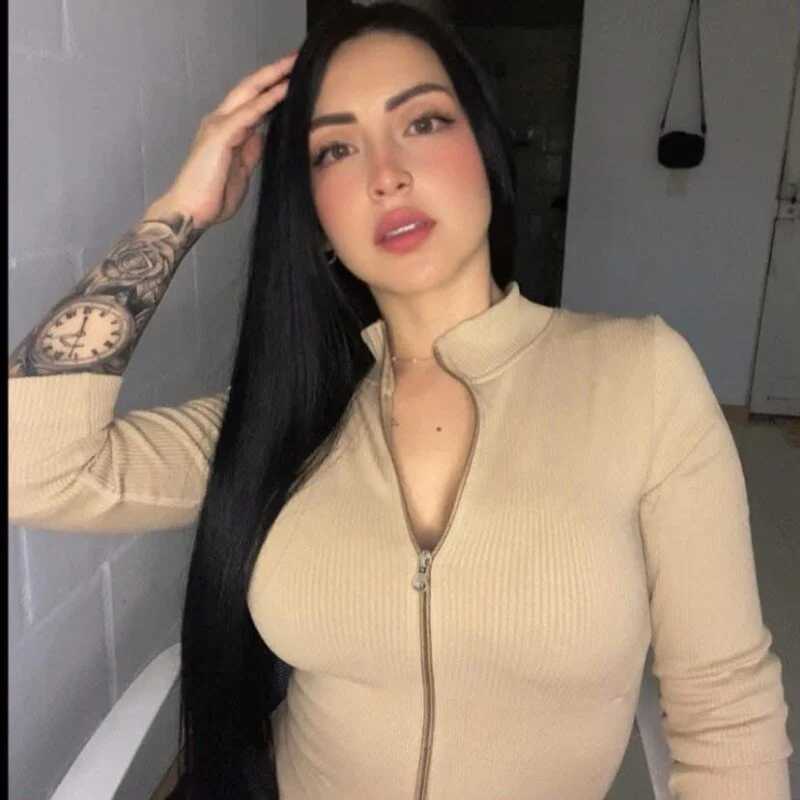 Miaa_Roseef — FansOnlyX creator profile