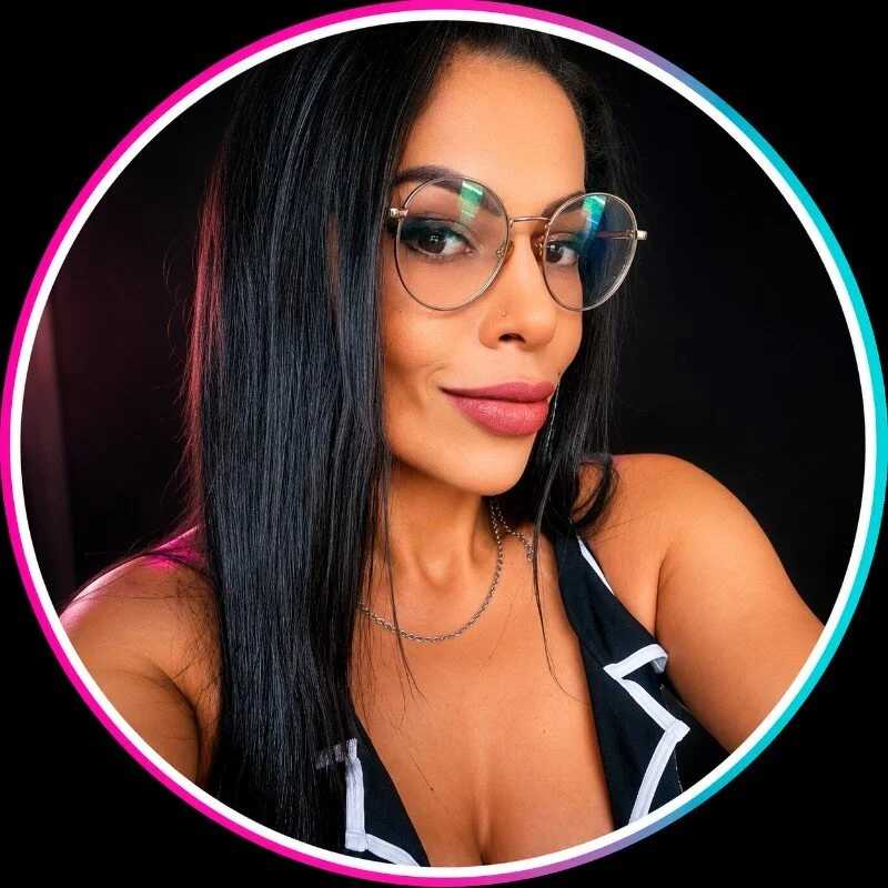 NatzinhaMorenaHot — FansOnlyX creator profile