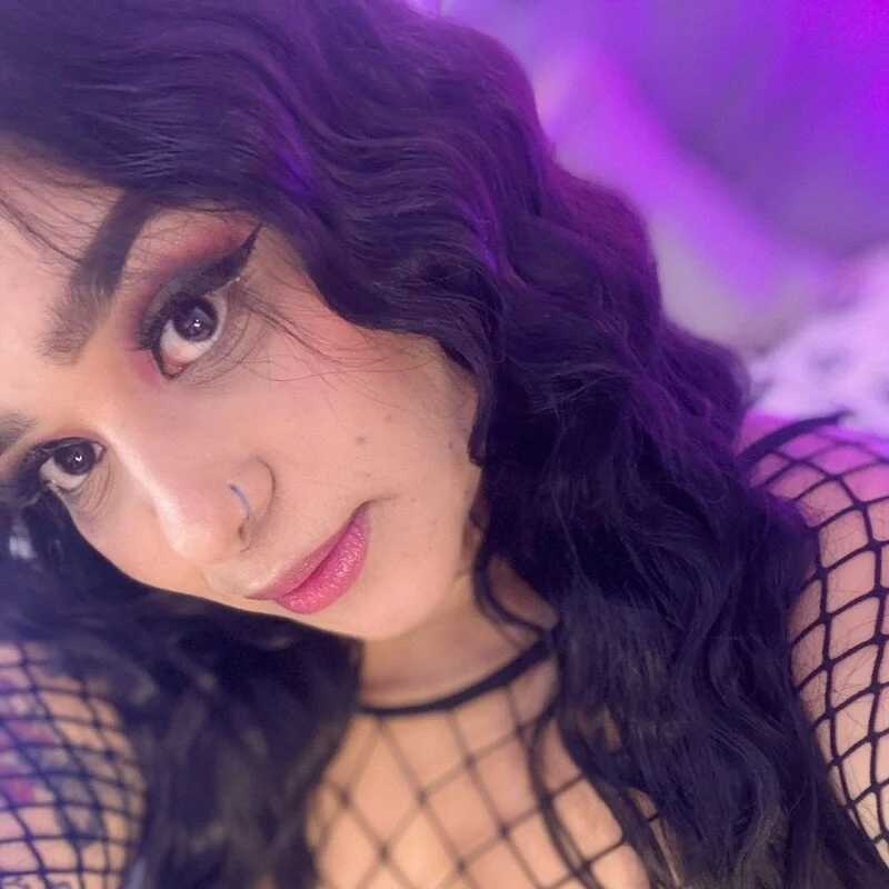 Sofi-James — FansOnlyX creator profile