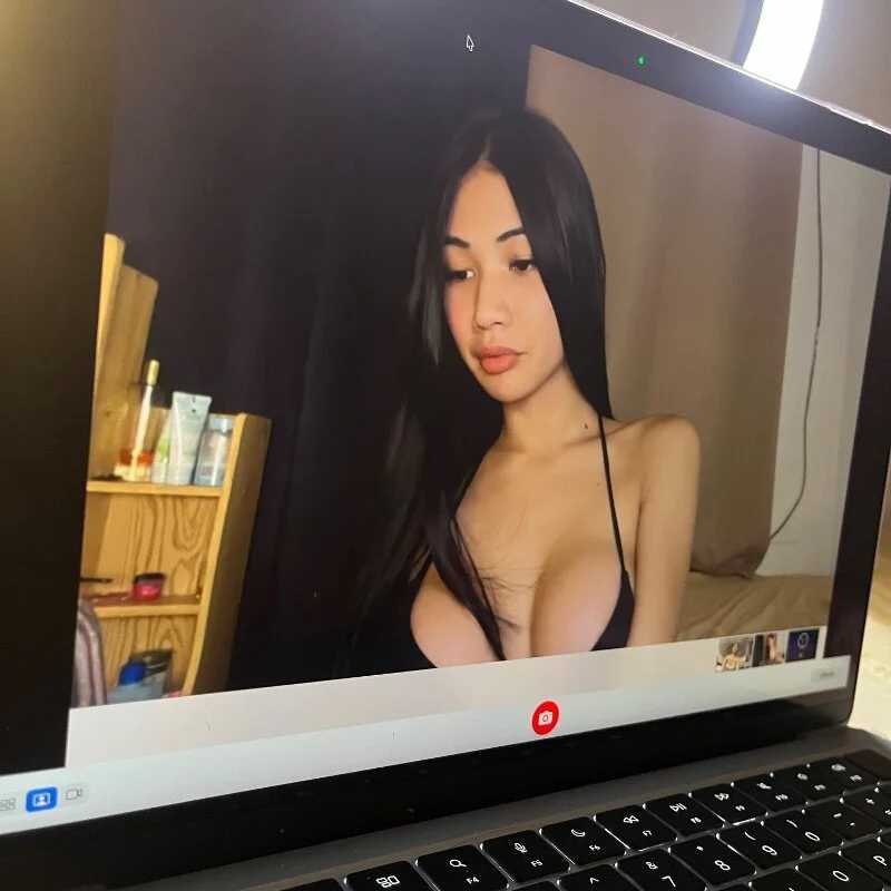 Rhianrichxx — FansOnlyX creator profile