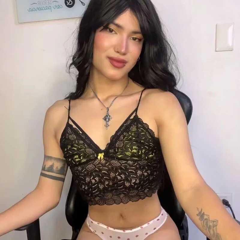 VeronikaBloom_ — FansOnlyX creator profile