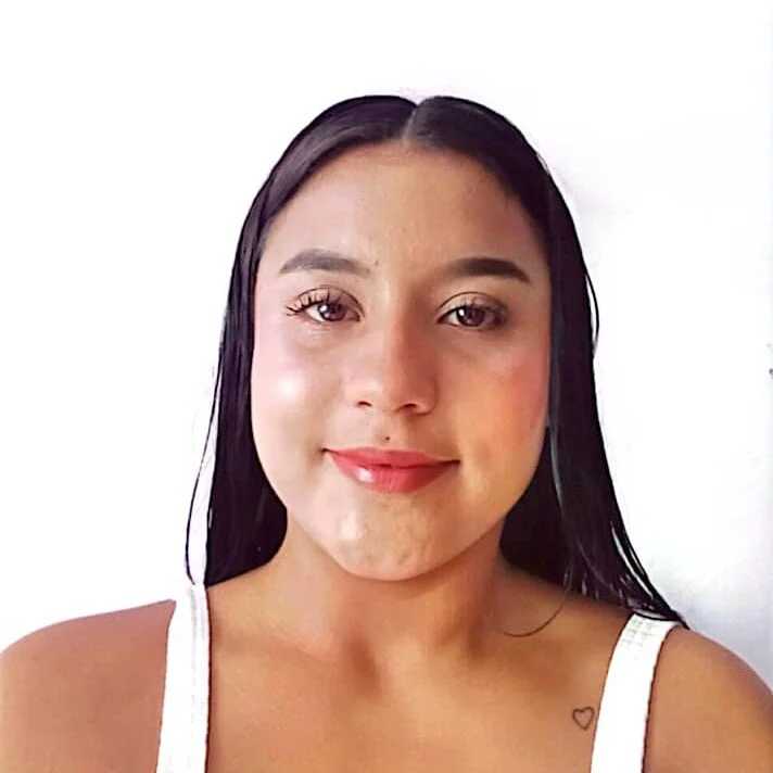 Carol2102 — FansOnlyX creator profile