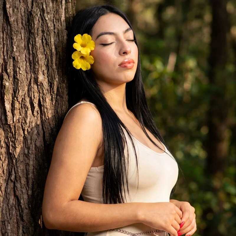 Ashly_bloom_ — FansOnlyX creator profile
