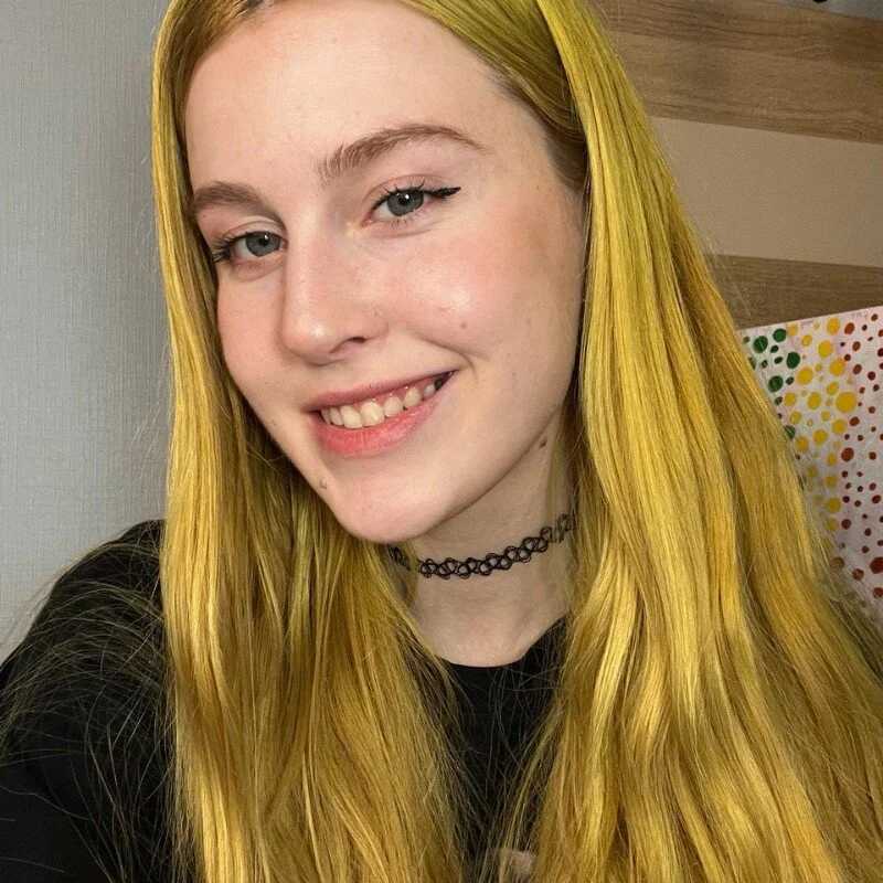 lola_forever — FansOnlyX creator profile
