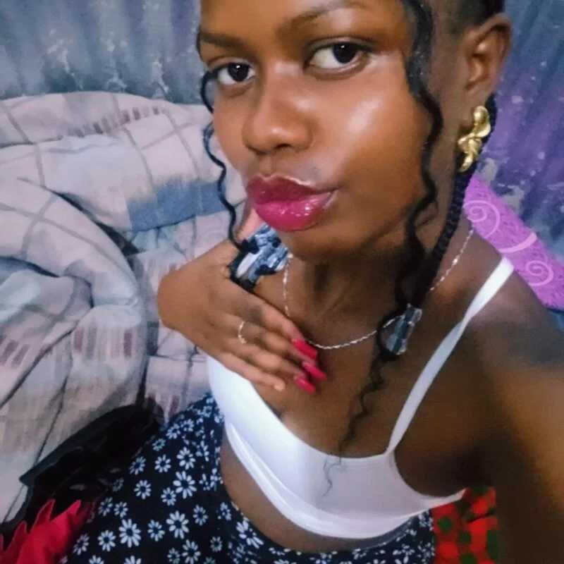 Sue_n_gee — FansOnlyX creator profile