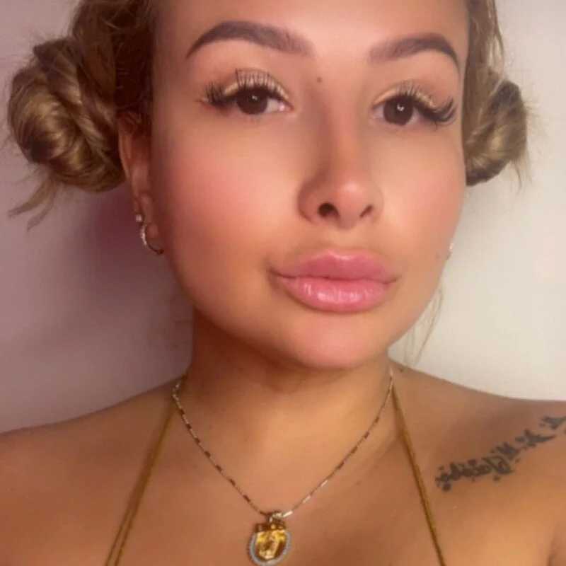 Alicia-323 — FansOnlyX creator profile