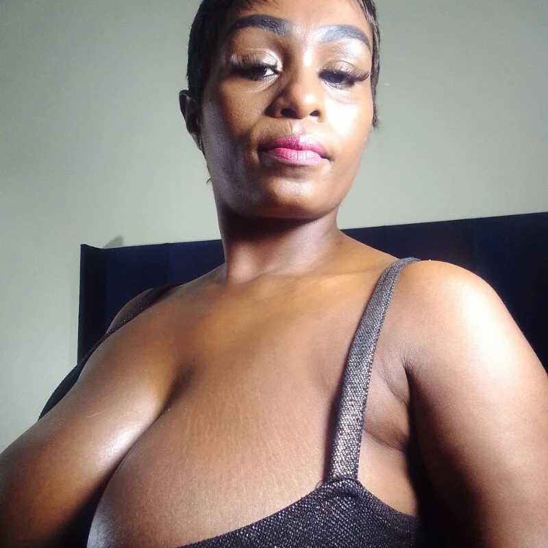 Black_Sexy_Boobs — FansOnlyX creator profile