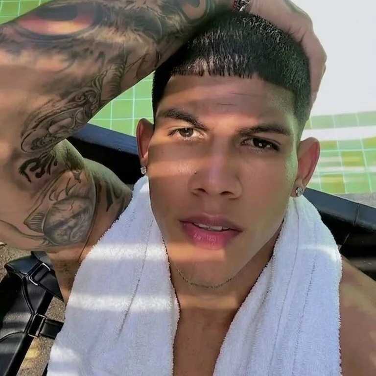 Damian_latinxxx — FansOnlyX creator profile