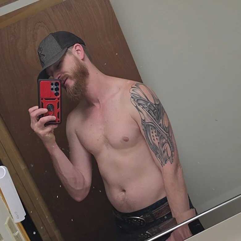 Redheadstud — FansOnlyX creator profile