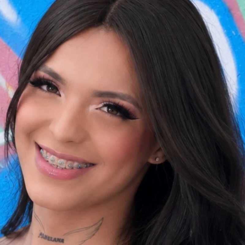 Emmaa_Saenz_ — FansOnlyX creator profile