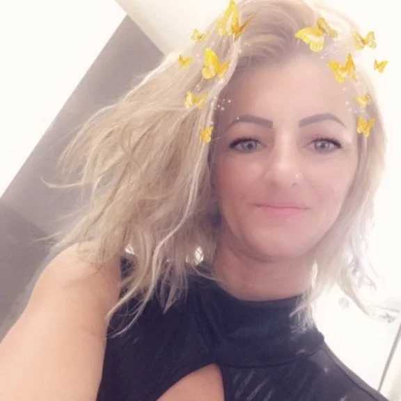 jaylynxxxx74 — FansOnlyX creator profile