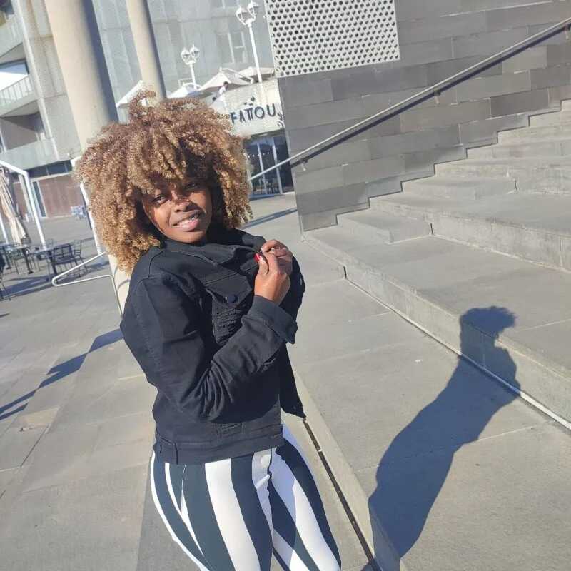 Mobisa — FansOnlyX creator profile
