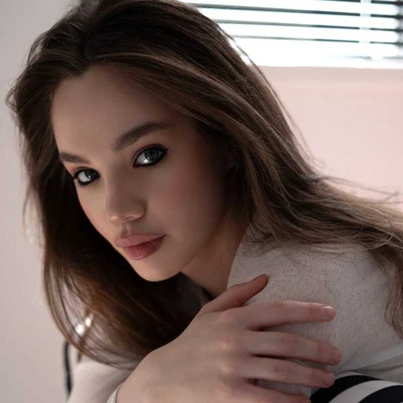 AlissaMilee — FansOnlyX creator profile