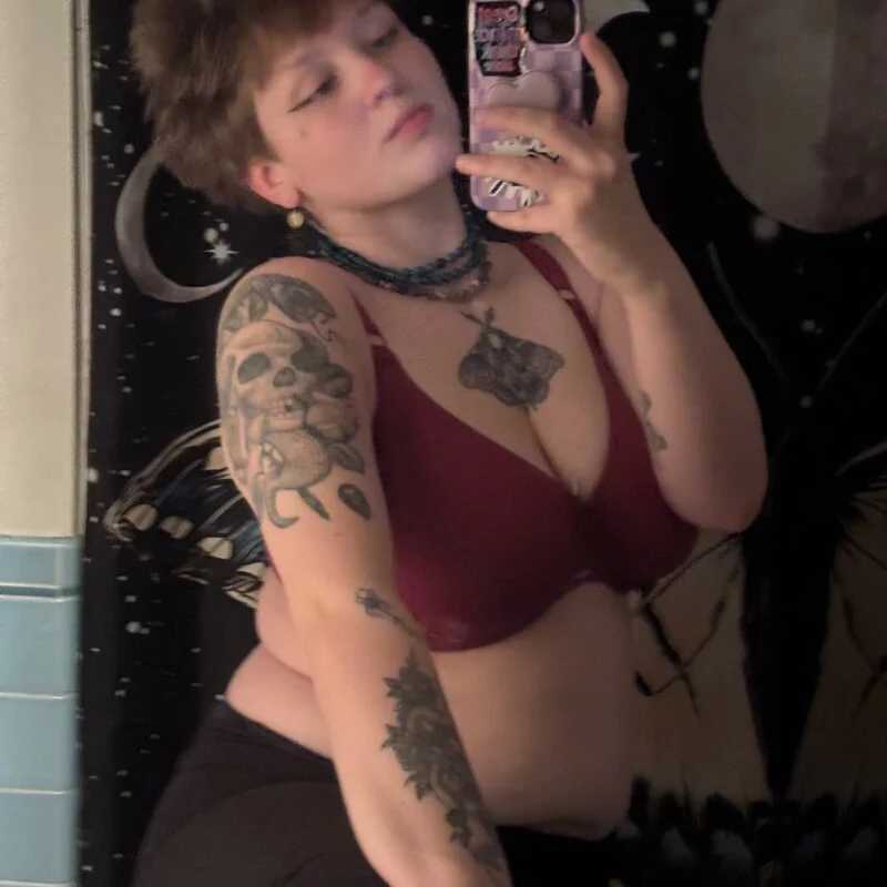 Babygirlu555 — FansOnlyX creator profile