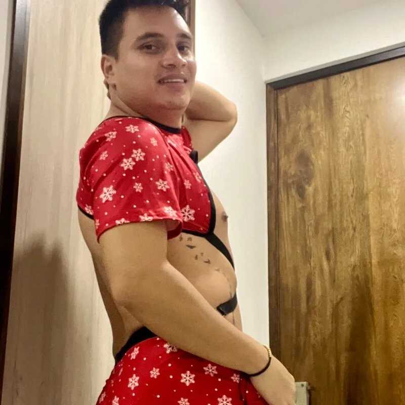 ahntony_hot — FansOnlyX creator profile