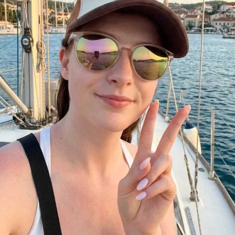 vika_Effect — FansOnlyX creator profile