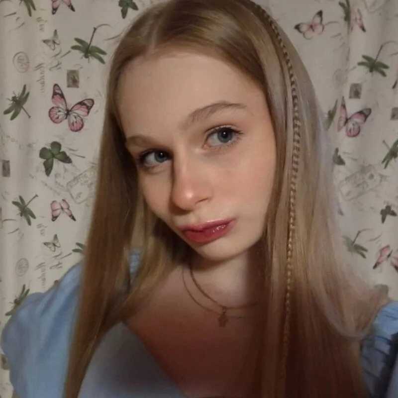 PenniBono — FansOnlyX creator profile