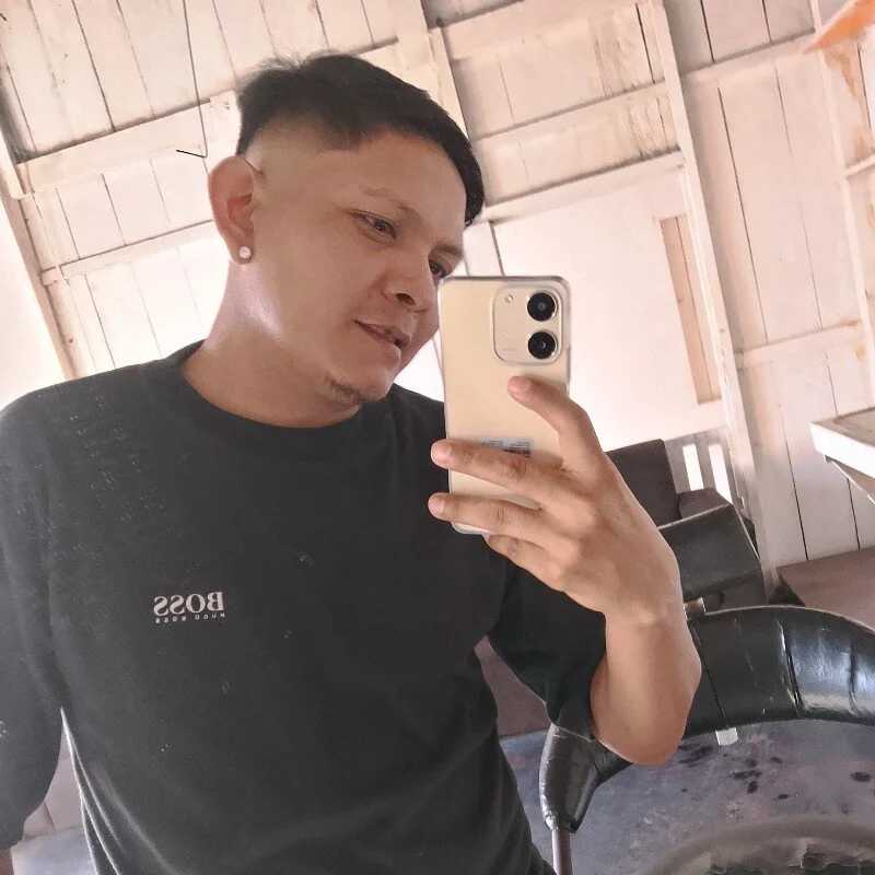 salez30 — FansOnlyX creator profile