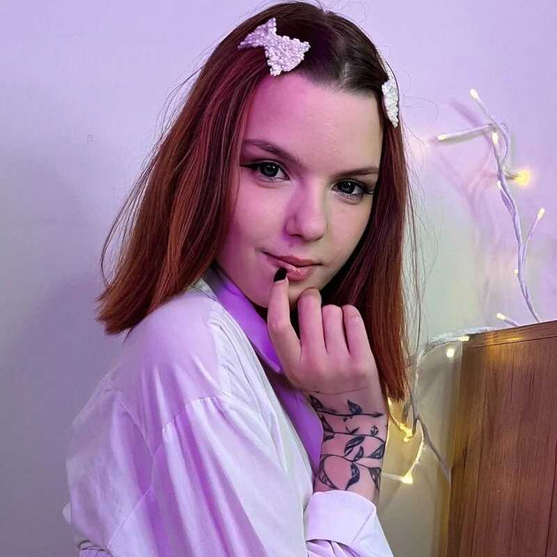 CherryMew_ — FansOnlyX creator profile