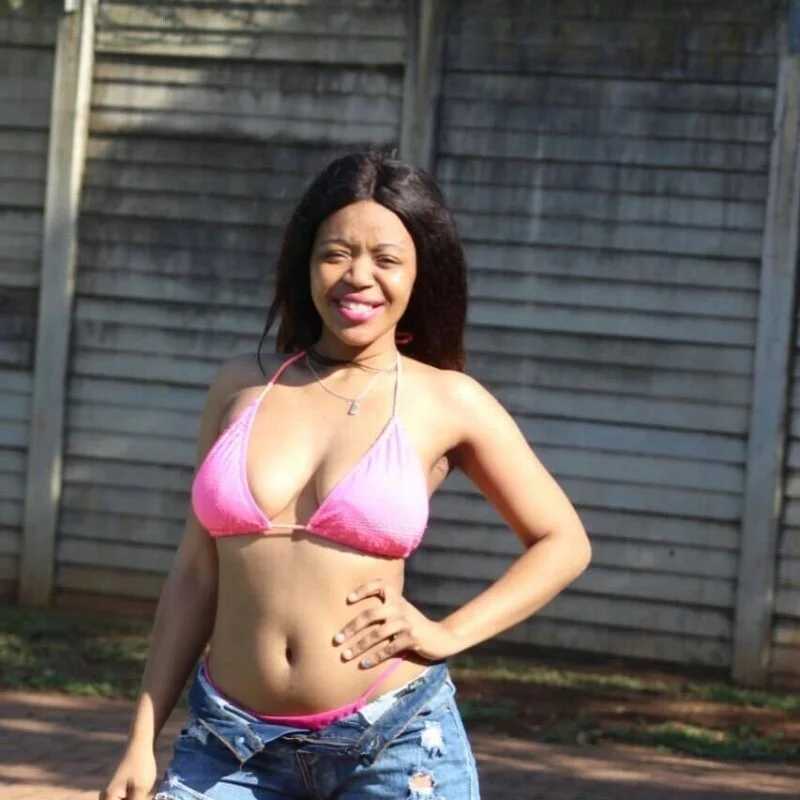 StripButterfly69 — FansOnlyX creator profile