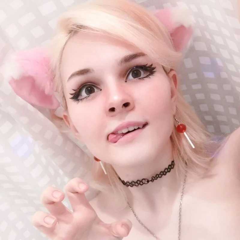 DoubleBubble_ — FansOnlyX creator profile