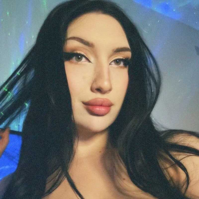 Jessasmith — FansOnlyX creator profile