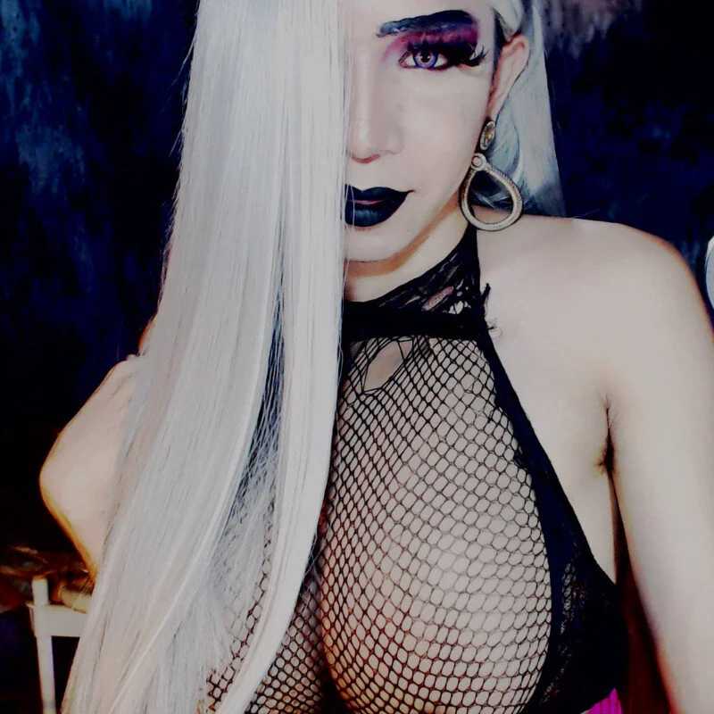 MistressPaola — FansOnlyX creator profile