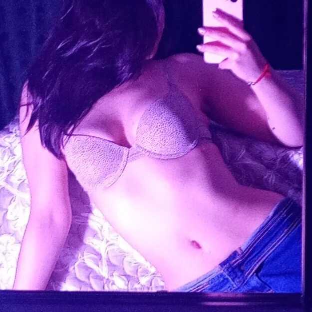 SophiaSweetxxx — FansOnlyX creator profile