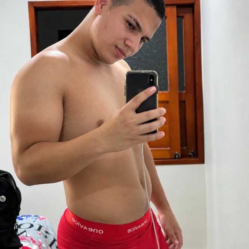 Patricio_02 — FansOnlyX creator profile