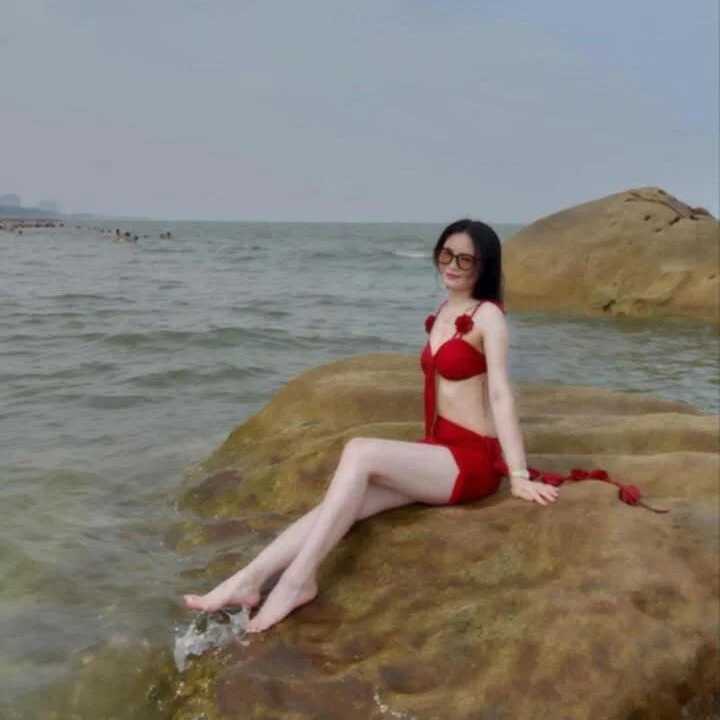 Minh32love — FansOnlyX creator profile