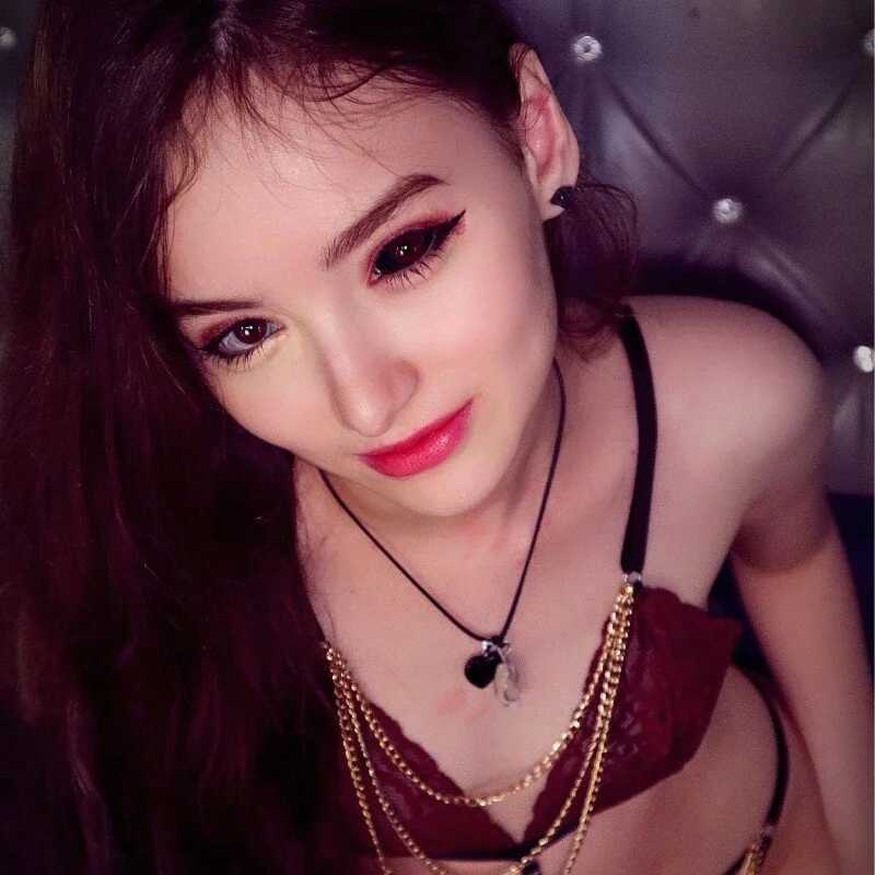 Carmila_Vamp — FansOnlyX creator profile